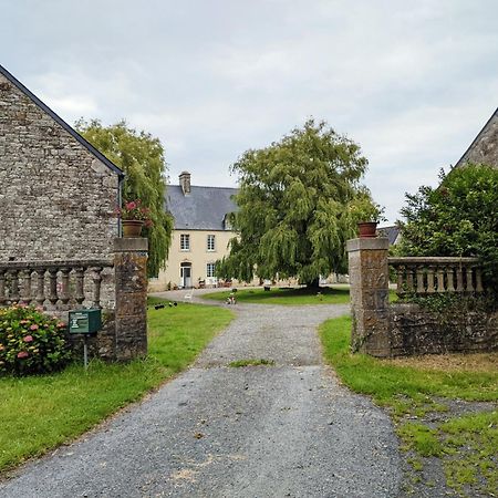 Ferme De Franqueville Sainte-Marie-du-Mont  Extérieur photo